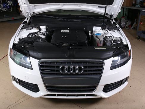 Used 2011 Audi A4 2.0T Premium image 4