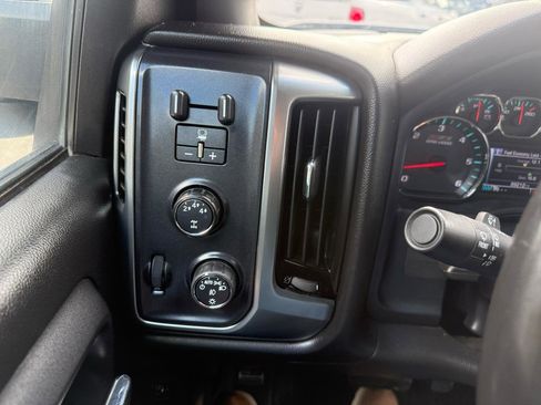 Used 2016 Chevrolet Silverado 3500 LT w/ LT Convenience Package image 18