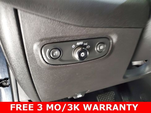Used 2020 Chevrolet Equinox Premier w/ LPO, Floor Liner Package image 12