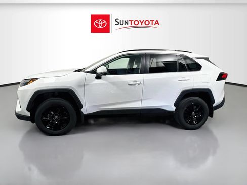 Used 2024 Toyota RAV4 XLE w/ Convenience Package FWD image 7