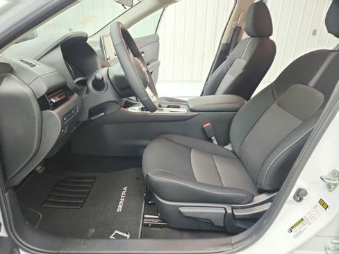 Used 2025 Nissan Sentra SV w/ All-Weather Package FWD image 20