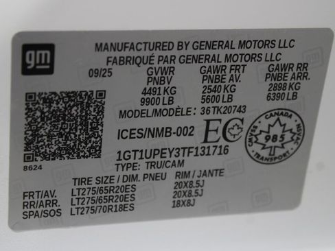 Used 2026 GMC Sierra 2500 AT4 w/ Technology Package AWD/4WD image 88