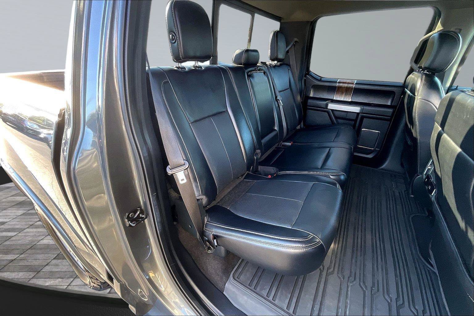 Used 2019 Ford F150 Lariat w/ Max Trailer Tow Package AWD/4WD image 28
