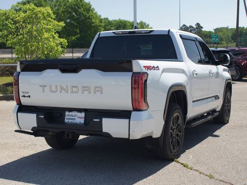 Used 2024 Toyota Tundra Platinum w/ TRD Off-Road Package AWD/4WD image 20