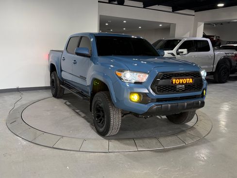 Used 2019 Toyota Tacoma SR5 image 7