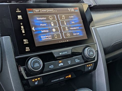 Used 2018 Honda Civic EX-L image 11
