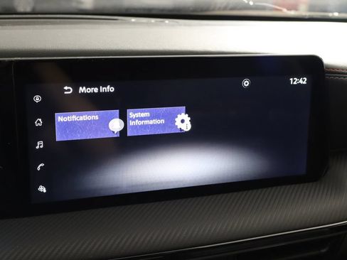 Used 2025 Nissan Kicks SR FWD image 27