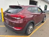 Used 2017 Hyundai Tucson SE image 2
