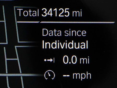 Used 2023 BMW X4 M40i w/ Shadowloine Package image 32