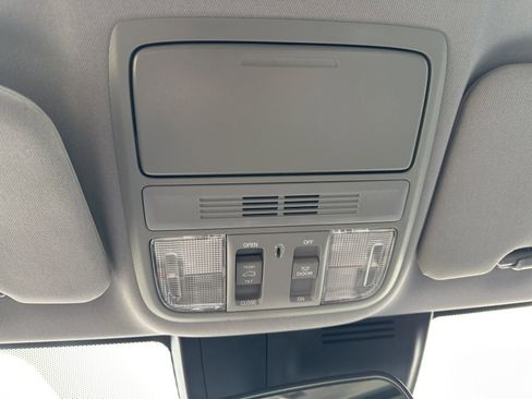 Used 2018 Honda CR-V EX image 63