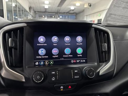 Used 2022 GMC Terrain SLT w/ Infotainment Package II FWD image 24