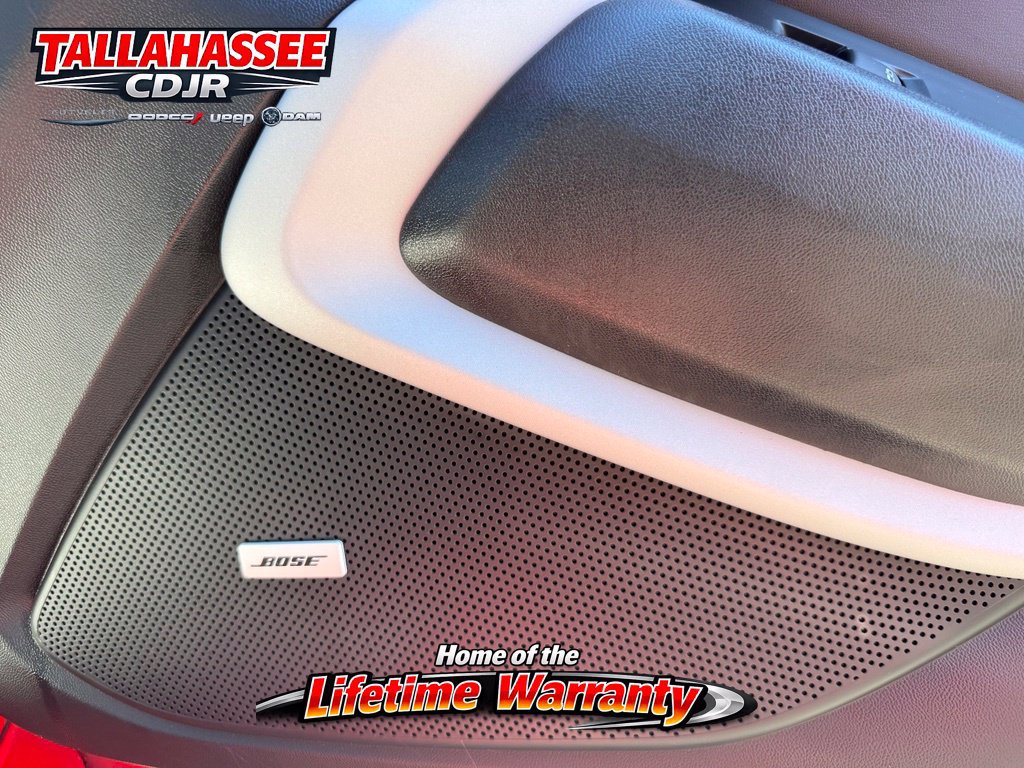 Used 2018 Chevrolet Camaro LT w/ Technology Package RWD image 37