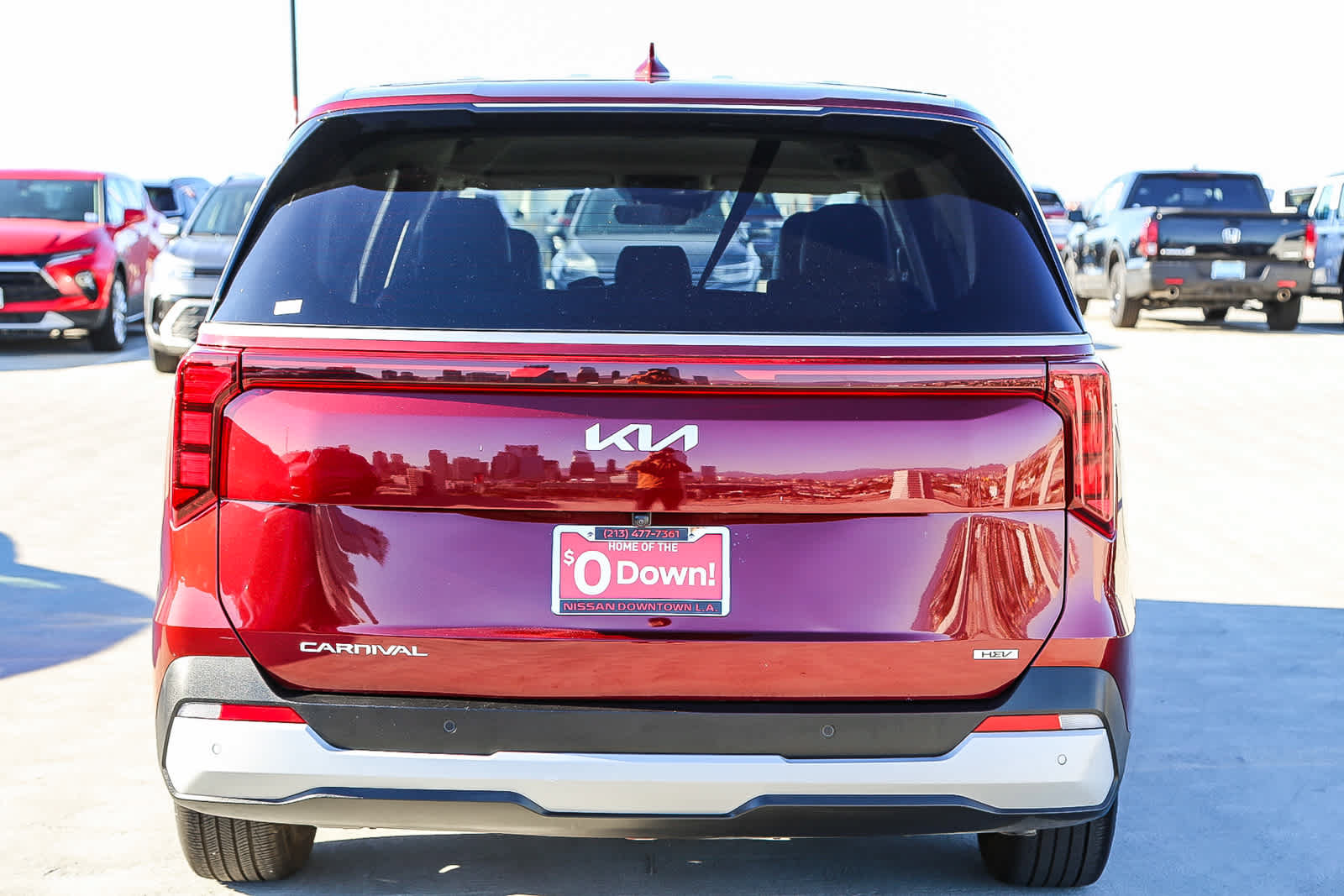 Used 2026 Kia Carnival LXS FWD image 7