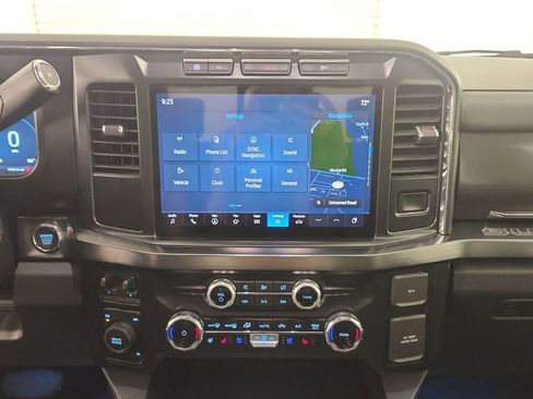 Used 2024 Ford F250 Lariat w/ Black Appearance Package image 12