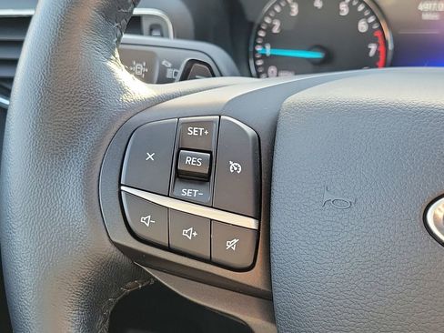 Used 2020 Ford Explorer XLT w/ Equipment Group 202A image 13