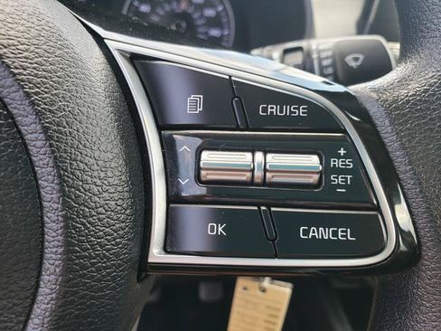 Certified 2021 Kia Forte LXS FWD image 24