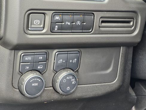 Certified 2023 Chevrolet Tahoe LS image 38