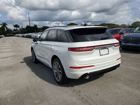 New 2026 Lincoln Corsair Grand Touring AWD/4WD image 3