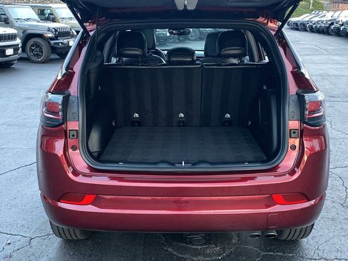 Certified 2022 Jeep Compass High Altitude image 25