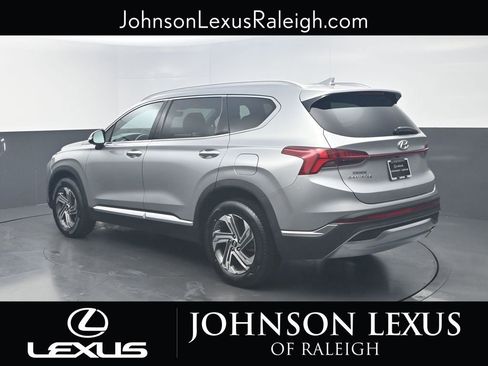 Used 2021 Hyundai Santa Fe SEL w/ Convenience Package image 7