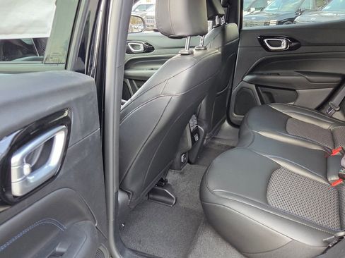 New 2026 Jeep Compass Latitude AWD/4WD image 7