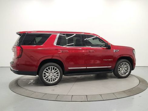 Used 2025 GMC Yukon Elevation RWD image 7