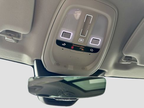 Used 2024 Volvo XC90 B6 Plus w/ Protection Package Premier image 20