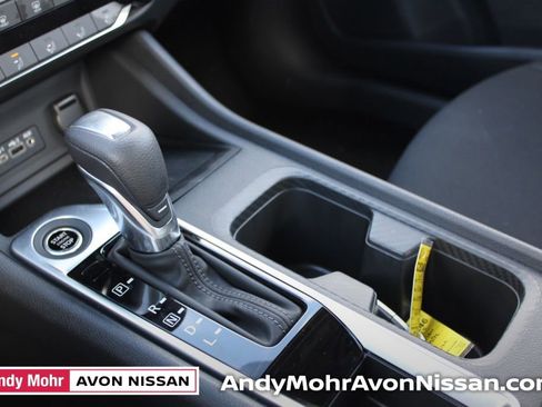 New 2025 Nissan Sentra SV image 25