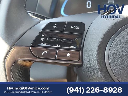 Certified 2025 Hyundai Elantra Sport FWD image 26