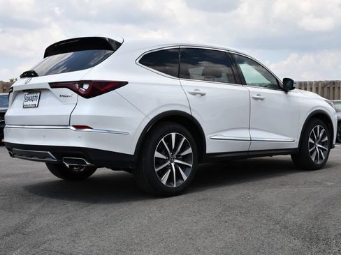Certified 2026 Acura MDX FWD w/ Technology Package image 7