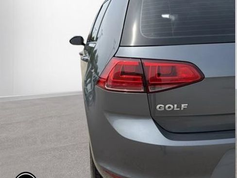 Used 2016 Volkswagen Golf S FWD image 8
