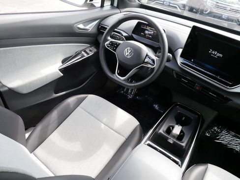 Certified 2024 Volkswagen ID.4 Pro AWD/4WD image 9