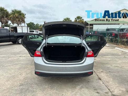 Used 2023 Chevrolet Malibu LS FWD image 14