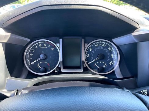 Used 2023 Toyota Tacoma SR5 AWD/4WD image 24