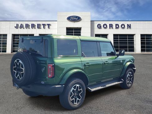 Used 2025 Ford Bronco Outer Banks AWD/4WD image 4