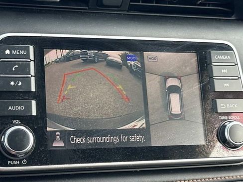 Used 2020 Nissan Kicks SR w/ SR Premium Package image 32