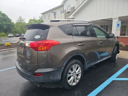Used 2013 Toyota RAV4 Limited AWD/4WD image 6