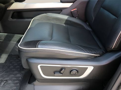 Used 2021 RAM 1500 Laramie w/ Laramie Southwest Edition AWD/4WD image 17
