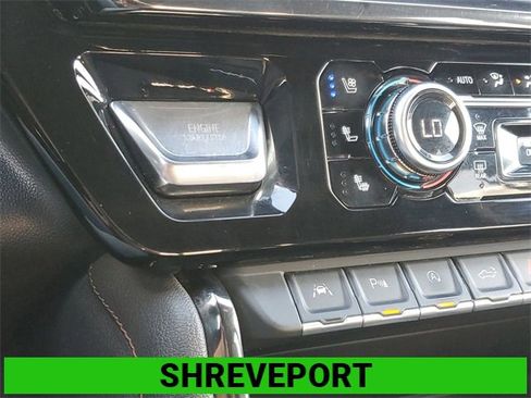 Used 2022 GMC Sierra 1500 AT4 w/ Technology Package image 17