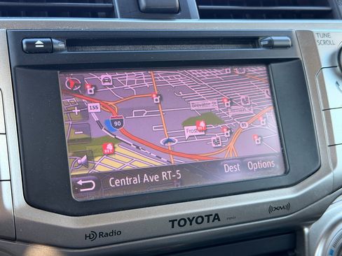 Used 2012 Toyota 4Runner SR5 image 25