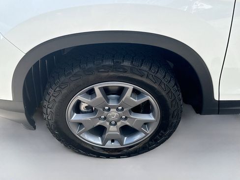 Used 2024 Honda Passport TrailSport image 37
