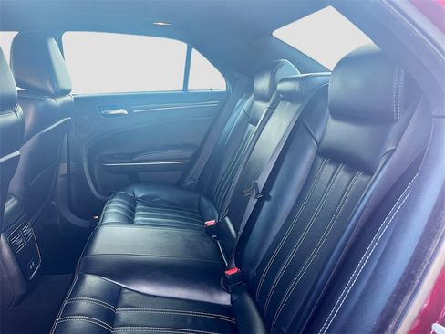 Used 2022 Chrysler 300 S image 26