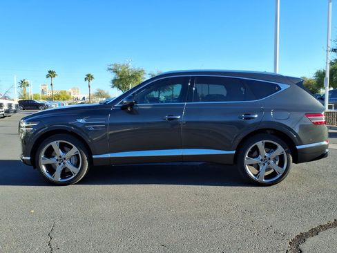 Used 2024 Genesis GV80 2.5T w/ Prestige Package image 2