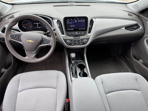 Certified 2021 Chevrolet Malibu LS image 18