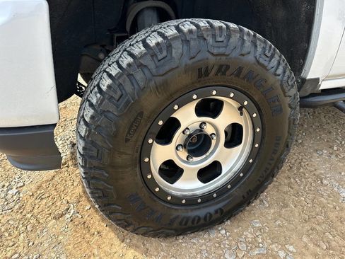 Used 2017 Chevrolet Silverado 1500 LT w/ All Star Edition image 24