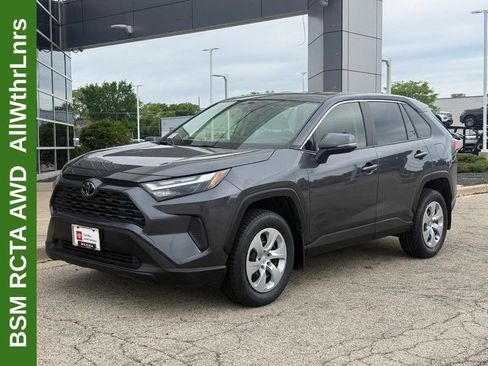 Used 2023 Toyota RAV4 LE AWD/4WD image 7