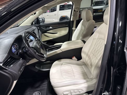Certified 2024 Buick Enclave Avenir w/ Avenir Technology Package image 20