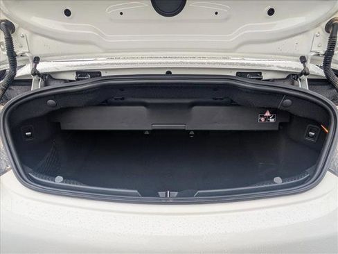 Used 2017 Mercedes-Benz C 300 Cabriolet image 6
