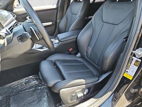 Used 2021 BMW 330i Sedan w/ Parking Assistance Package RWD image 17