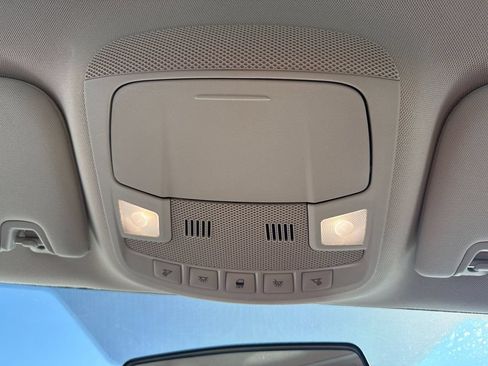 Used 2016 Ford Fusion SE FWD image 23